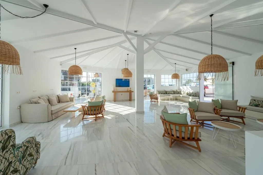Lobby, High Beach White, Crete