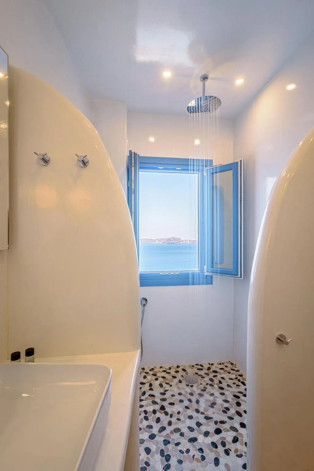 Room, Golden Grey Goose, Santorini