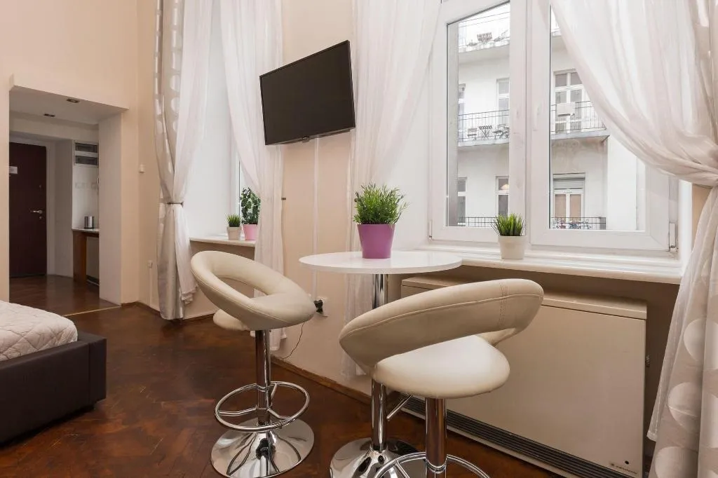 Room, Erasmus Student Apartments - Krakow Old Town, Krakow