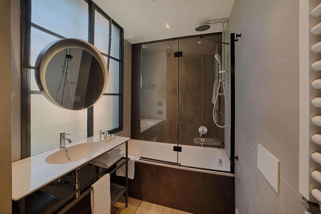 DOUBLE PREMIER Room, NH Collection Venezia Murano Villa, Venice