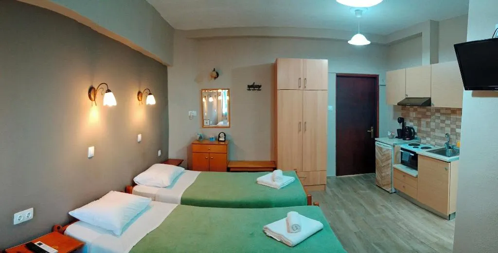 Room, Prosforio, Thessaloniki