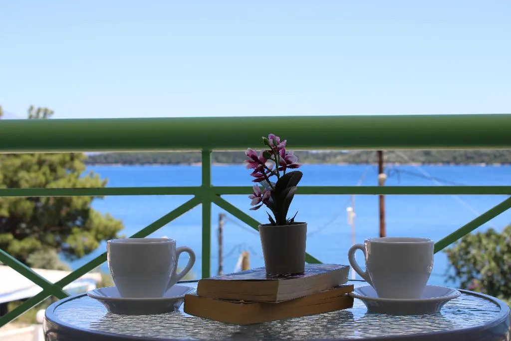 TWIN SEA VIEW Room, Tropicana Inn, Athens