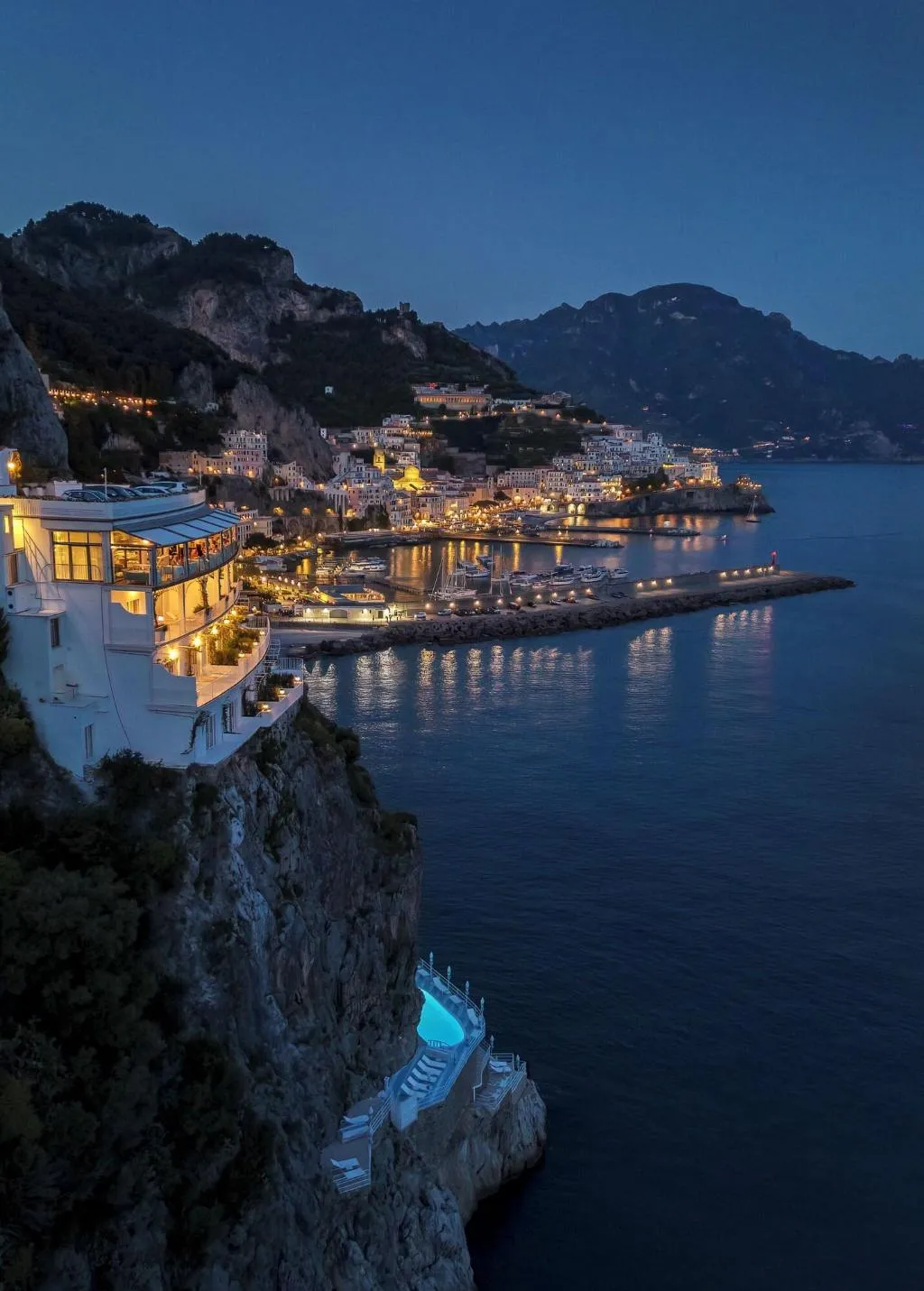 General view, Miramalfi, Naples