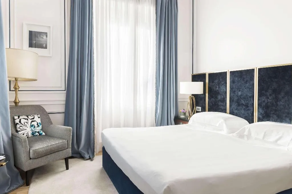 Room, Palazzo Dama, Rome
