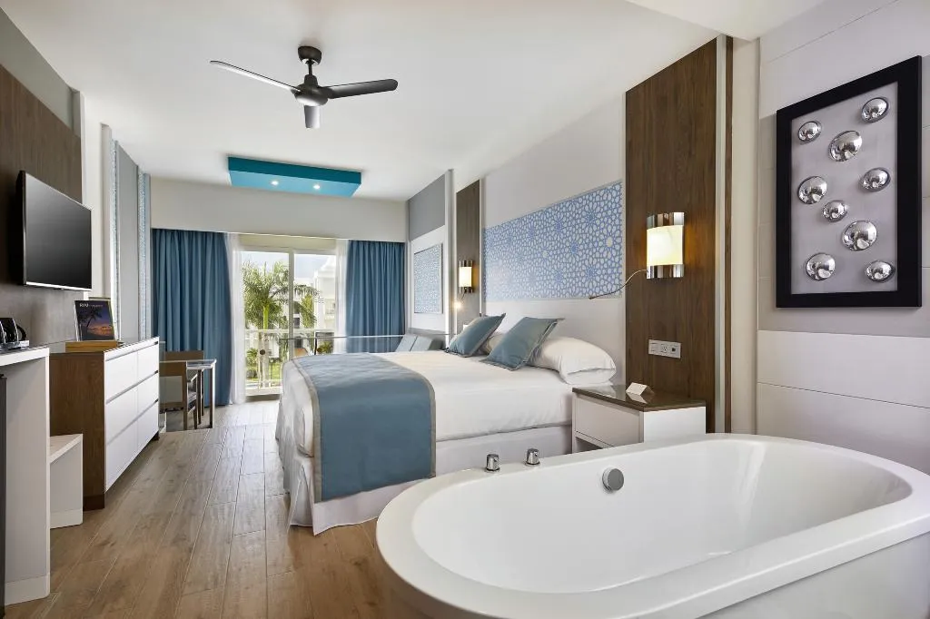 JUNIOR SUITE STANDARD Room, Riu Palace Riviera Maya - All Inclusive, Cancun Area