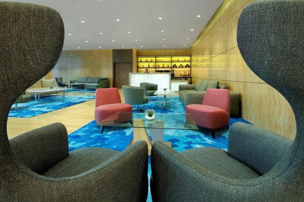 Bar, Radisson Blu Hotel Apartment Dubai Silicon Oasis, Dubai