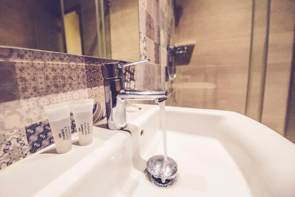 SINGLE STANDARD Room, Marlasca, Madrid