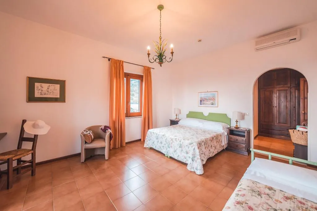 Room, Villa Sirina, Taormina