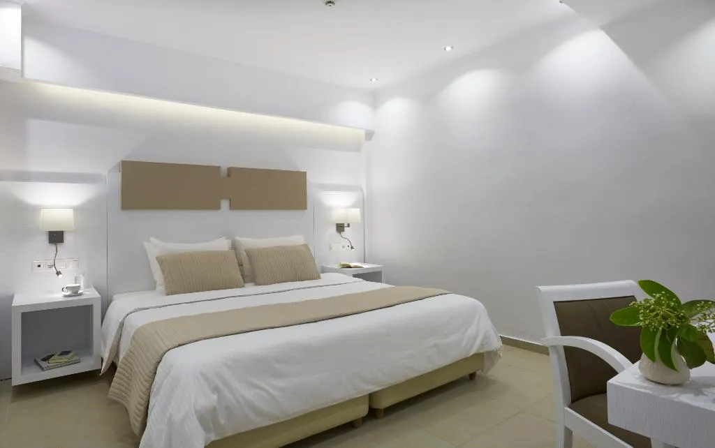 JUNIOR SUITE SEA VIEW Room, Kassandra Bay Resort, Suites & SPA, Skiathos