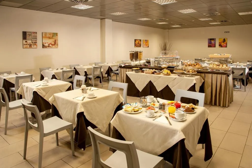 Restaurant, Artis Hotel, Rome