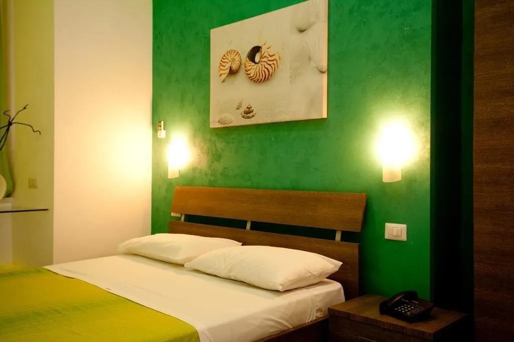Room, Mergellina Resort, Naples