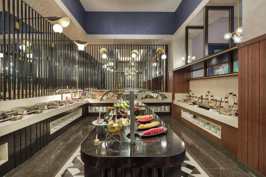 Restaurant, Doubletree Hilton Antalya City Centre, Antalya