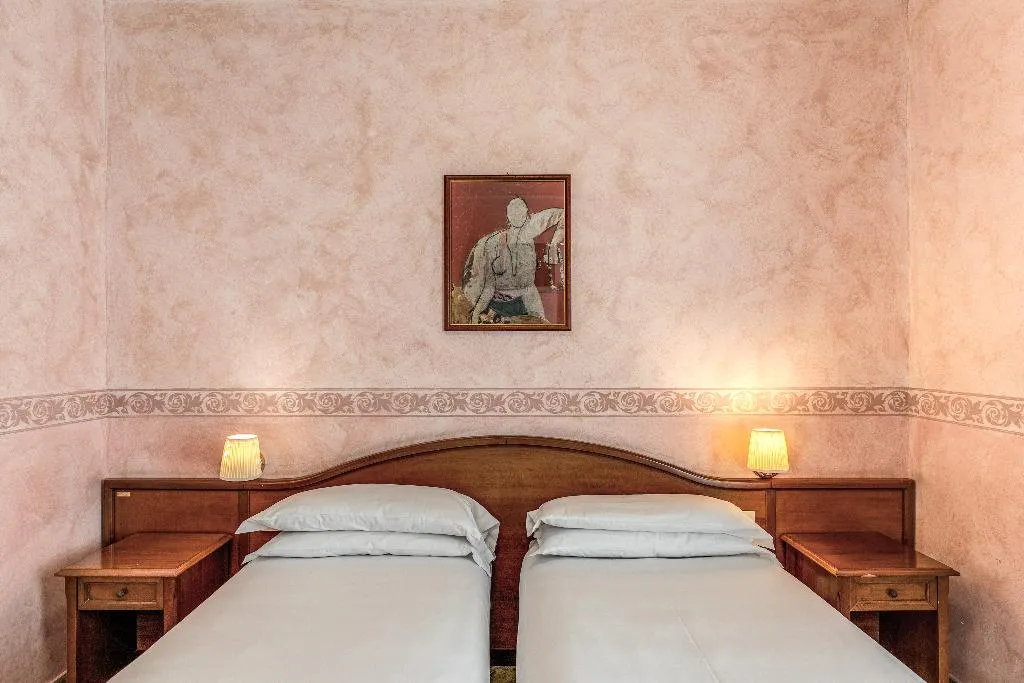 DOUBLE SUPERIOR Room, Hotel Orazia, Rome