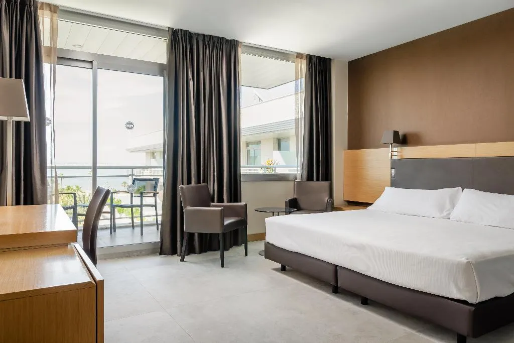DOUBLE SINGLE USE CLASSIC SEA VIEW Room, Gran Palas Hotel, Costa Brava