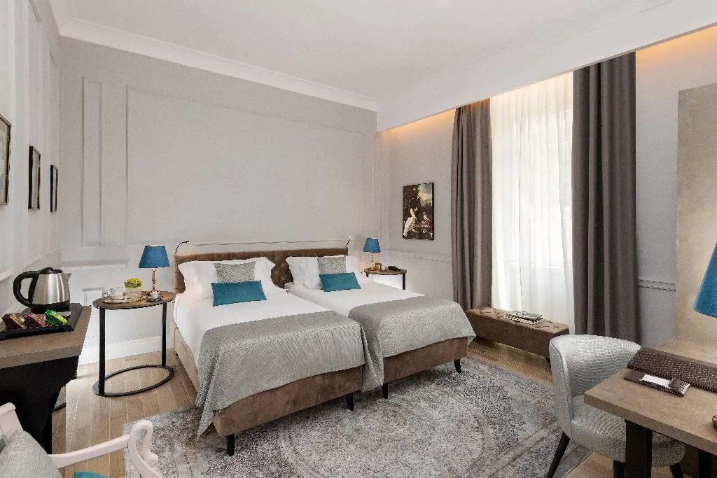 Double or Twin SUPERIOR Room, Hotel La Ville Rome, Rome