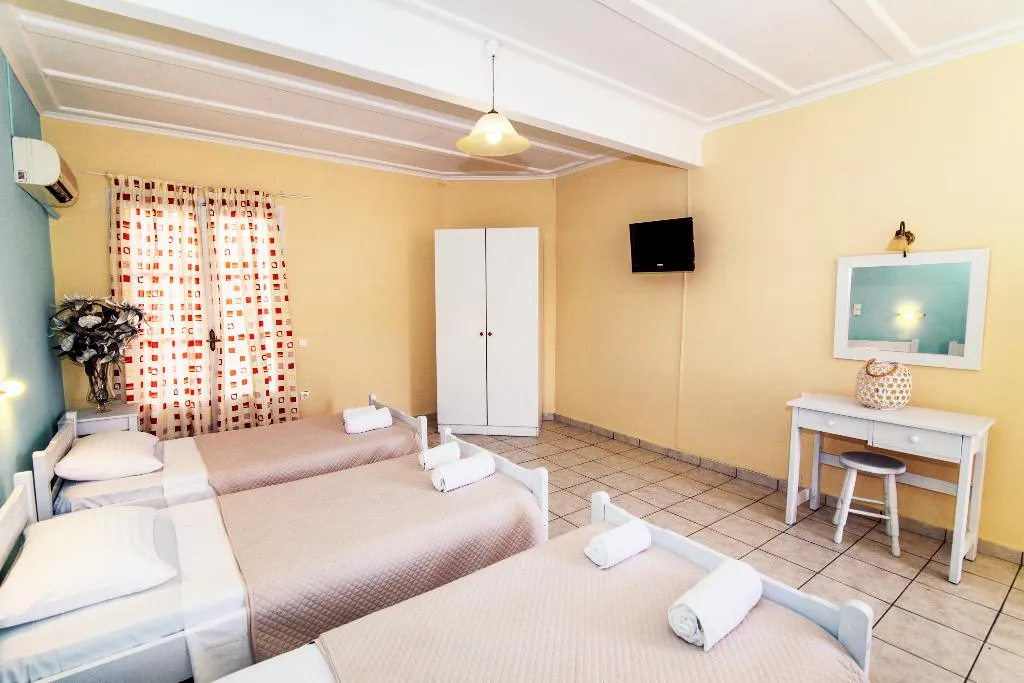 TRIPLE STANDARD Room, Apple Hotel, Zante