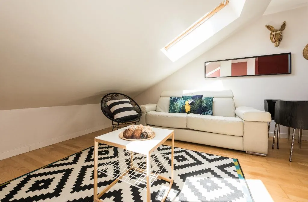 APARTMENT CAPACITY 4 ONE BEDROOM Room, Apartamentos Madrid Puerta del Sol, Madrid