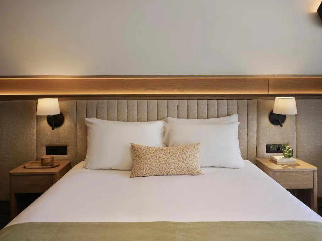 DOUBLE WITH PRIVATE POOL Room, Kontokali Bay Resort & Spa, Corfu