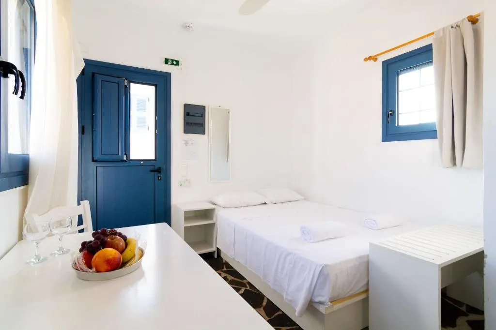 Room, Okirroi Villas and Apts, Crete