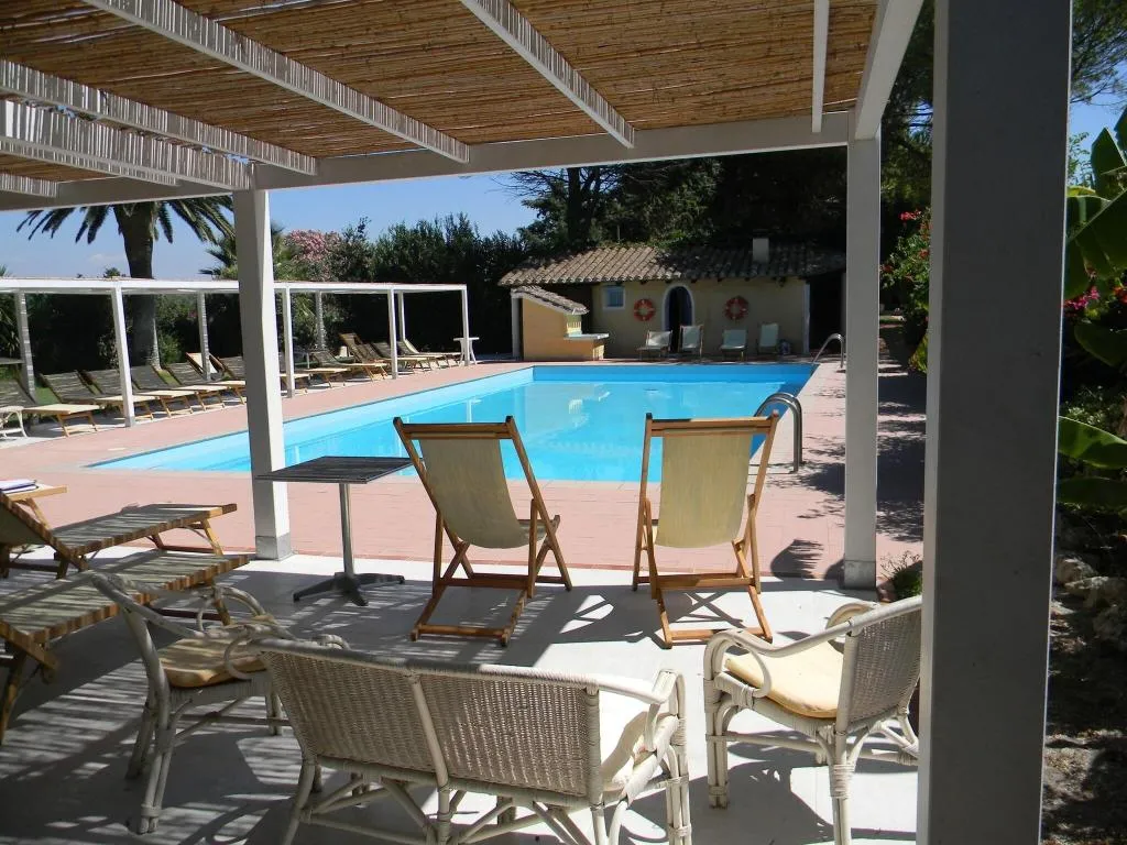 Pool, Is Benas Country Lodge, Cagliari
