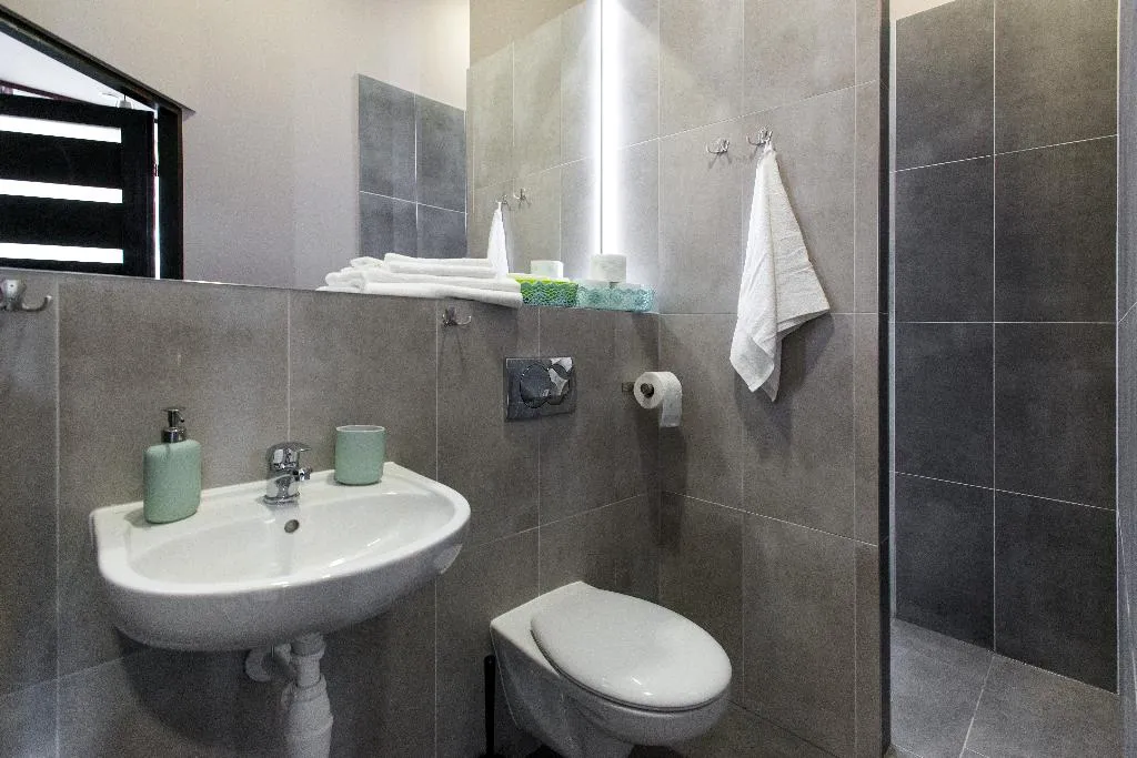 APARTMENT CAPACITY 4 Room, Happy Tower Krakow, Krakow