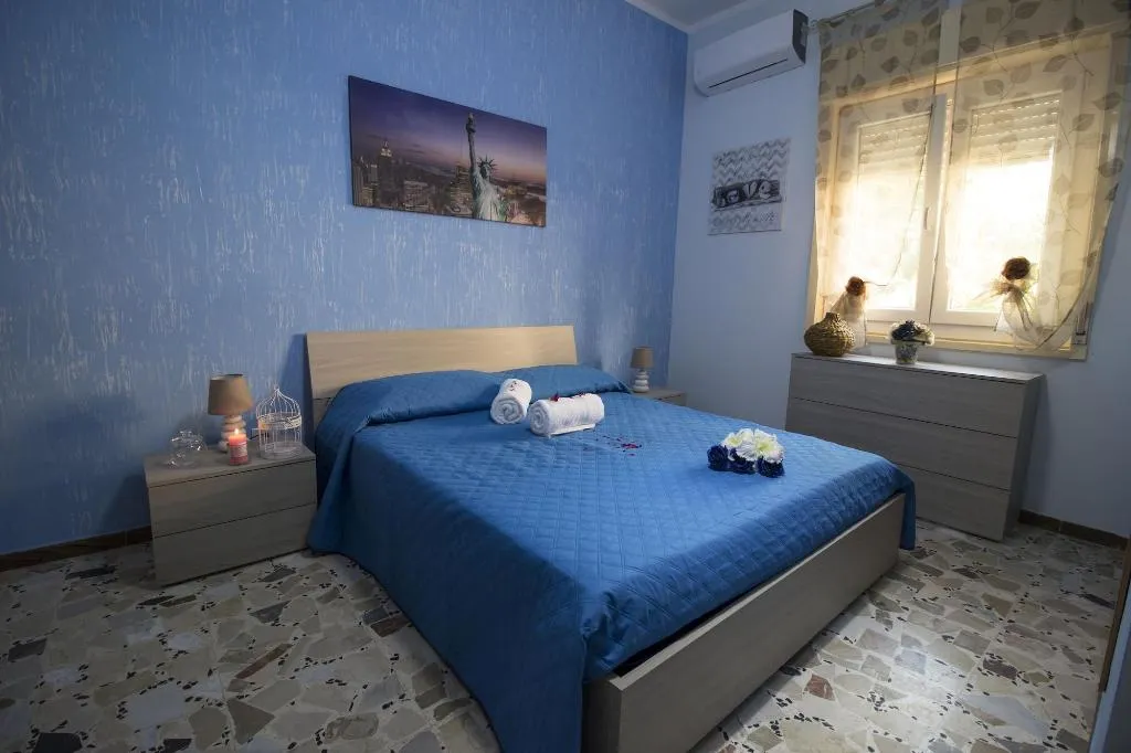 Room, b&b Vistamare, Catania