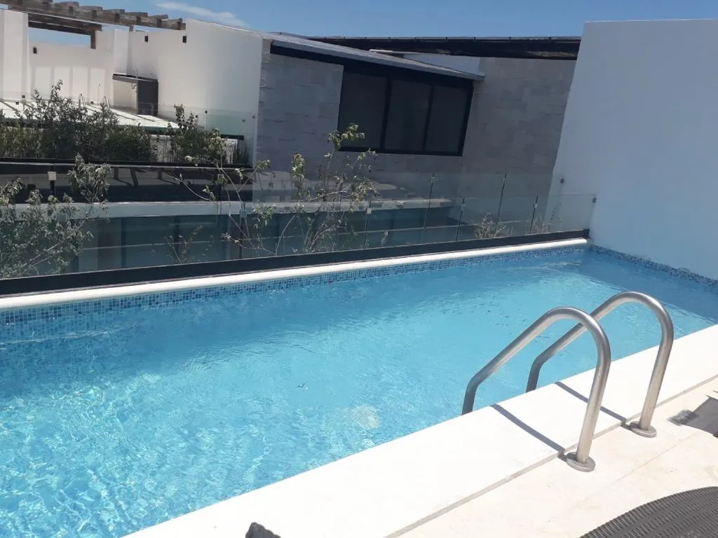 SUITE THREE BEDROOMS WITH PRIVATE POOL Room, The Shore At 46th, Playa Del Carmen