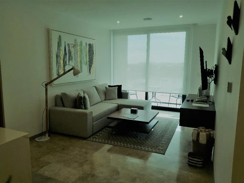 SUITE TWO BEDROOMS WITH PRIVATE POOL Room, The Shore At 46th, Playa Del Carmen