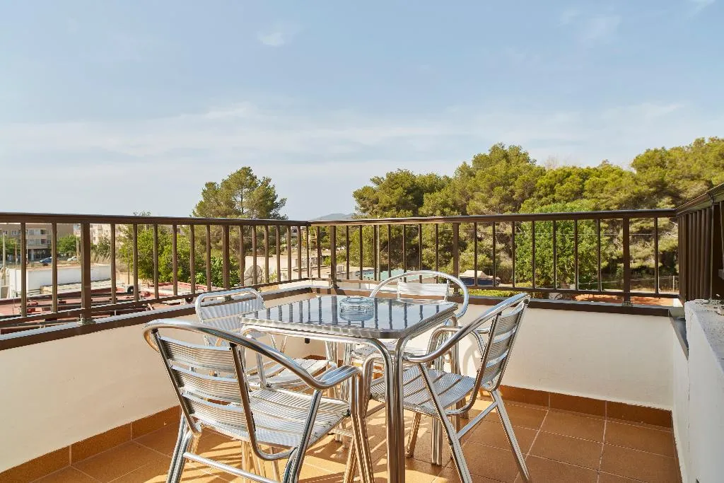APARTMENT STANDARD Room, APARTAMENTOS CASA LUIS by INVISA, Ibiza