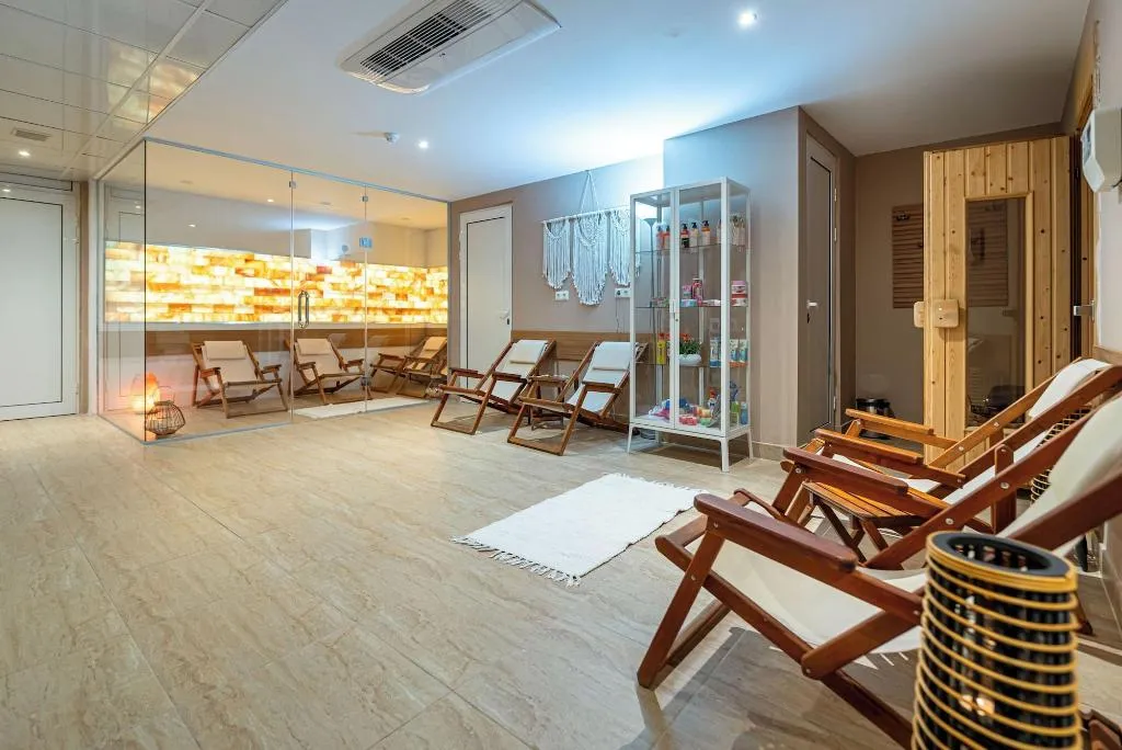 Sports and Entertainment, Aphrodite Beach Hotel, Bourgas