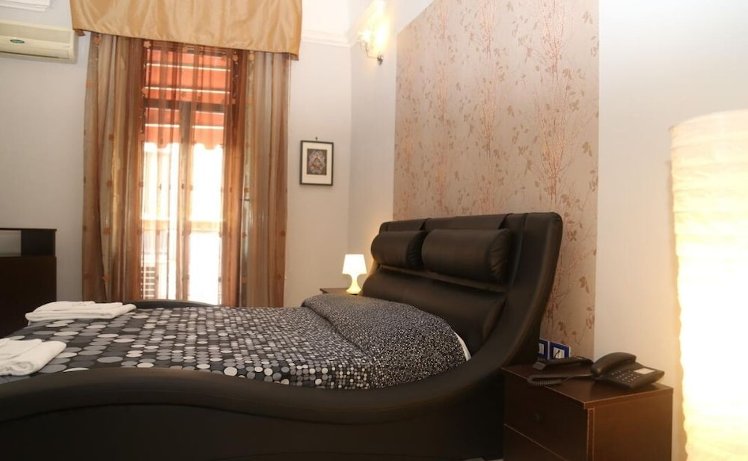 Nuovo Hotel Sangiuliano ***, Catania