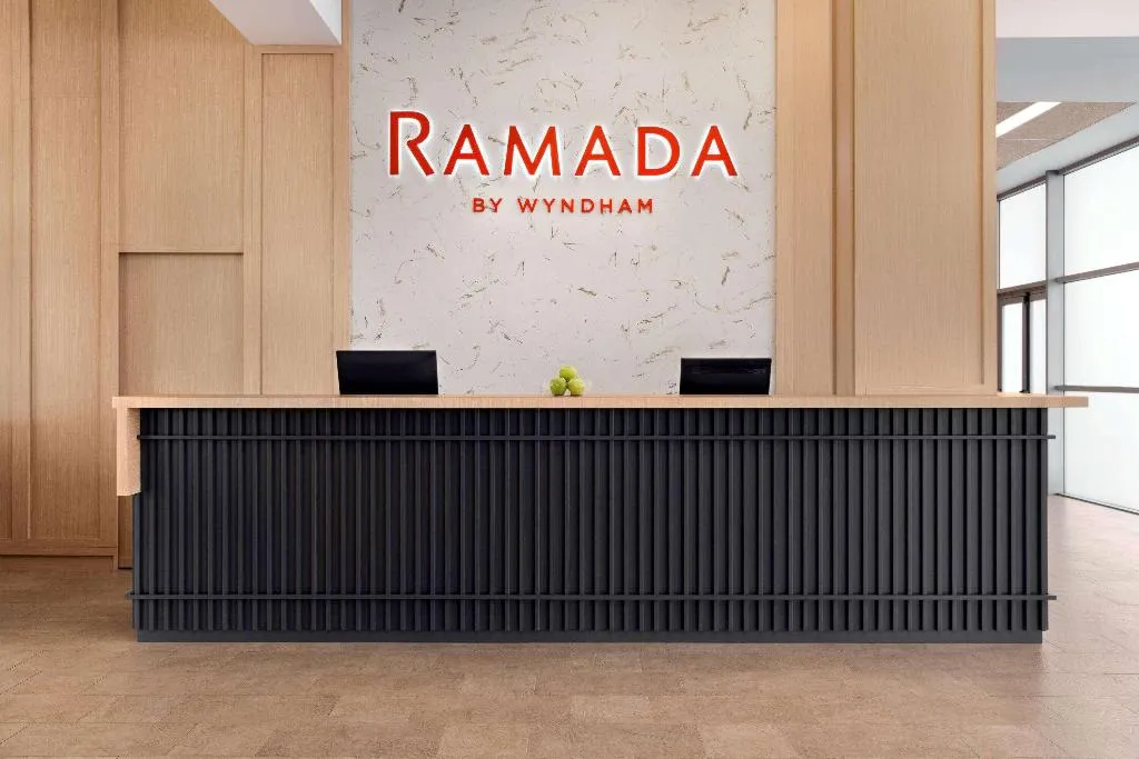Lobby, Ramada by Wyndham Madrid Getafe, Madrid