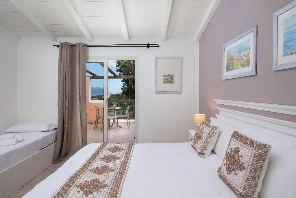 TRIPLE CLASSIC SEA VIEW Room, VOI Colonna Village, Olbia