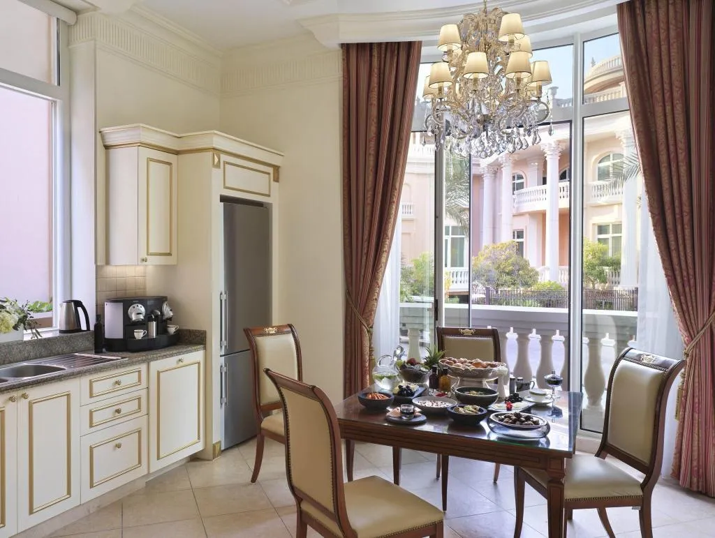 Room, Raffles The Palm Dubai, Dubai