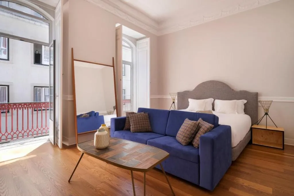 Double or Twin STANDARD Room, 1869 PrIncipe Real, Lisbon
