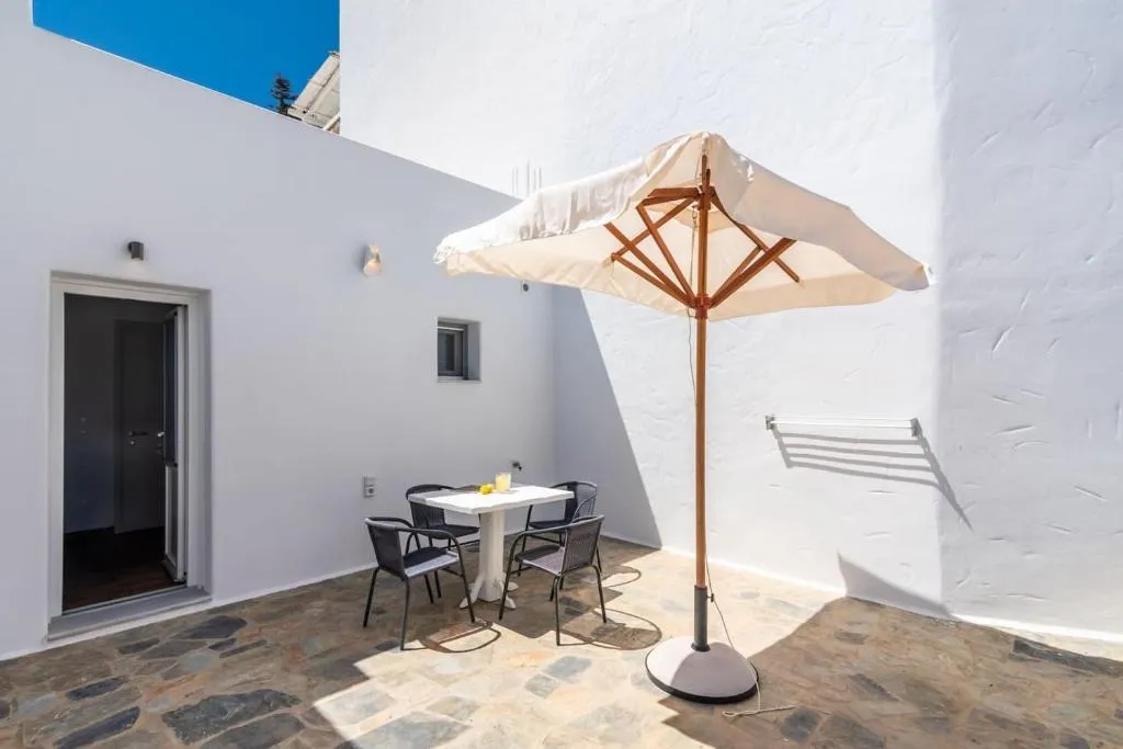 APARTMENT ONE BEDROOM Room, Island Dreams, Santorini