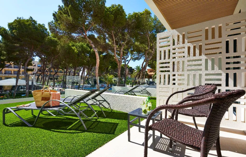 Double or Twin WITH TERRACE Room, S'Entrador Playa, Majorca