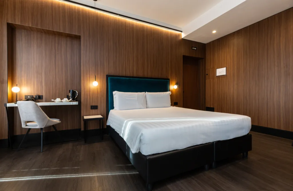 DOUBLE SUPERIOR Room, Trevi Collection, Rome