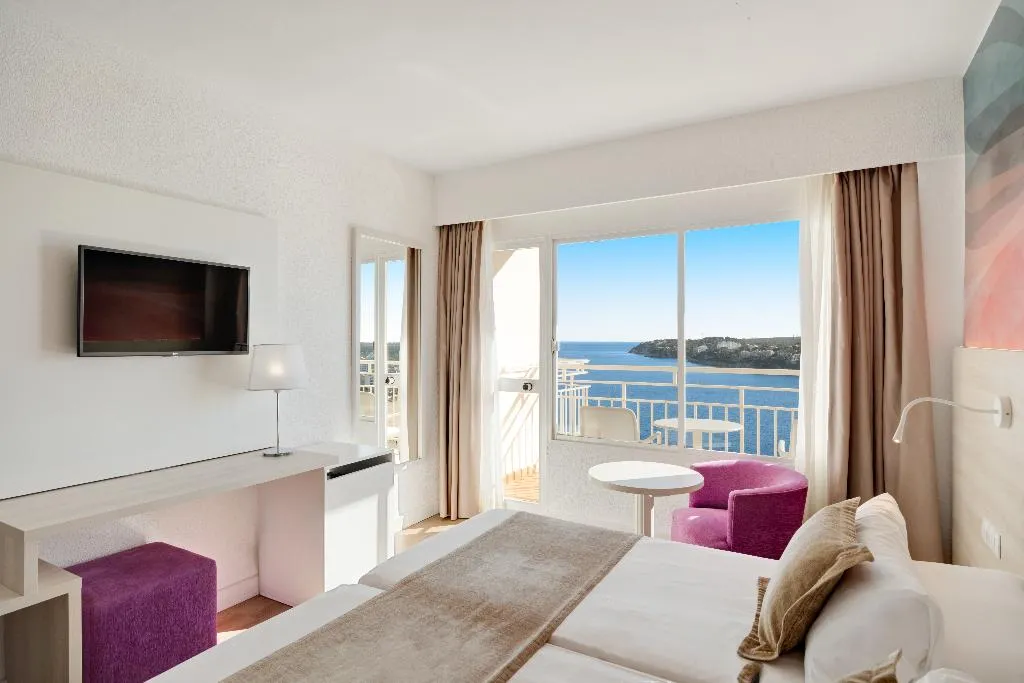 DOUBLE SINGLE USE SEA VIEW Room, Bahia Principe Escape Coral Playa - Adults Only, Majorca
