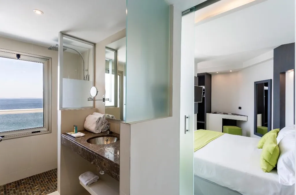JUNIOR SUITE STANDARD Room, The Ibiza Twiins, Ibiza