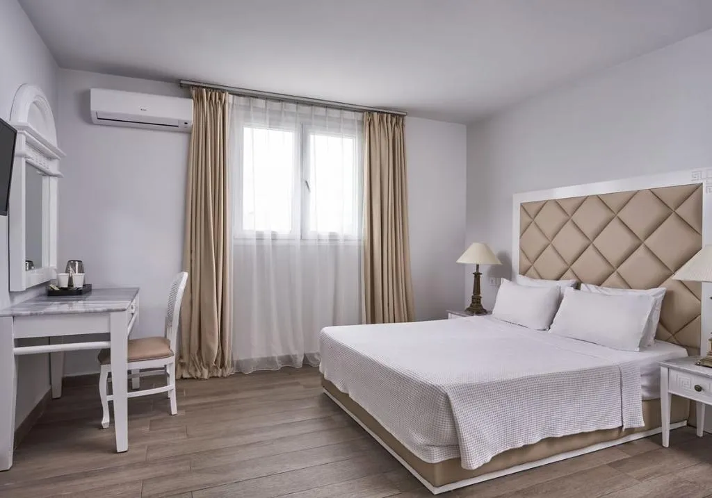 Room, Sandy Beach Resort, Corfu