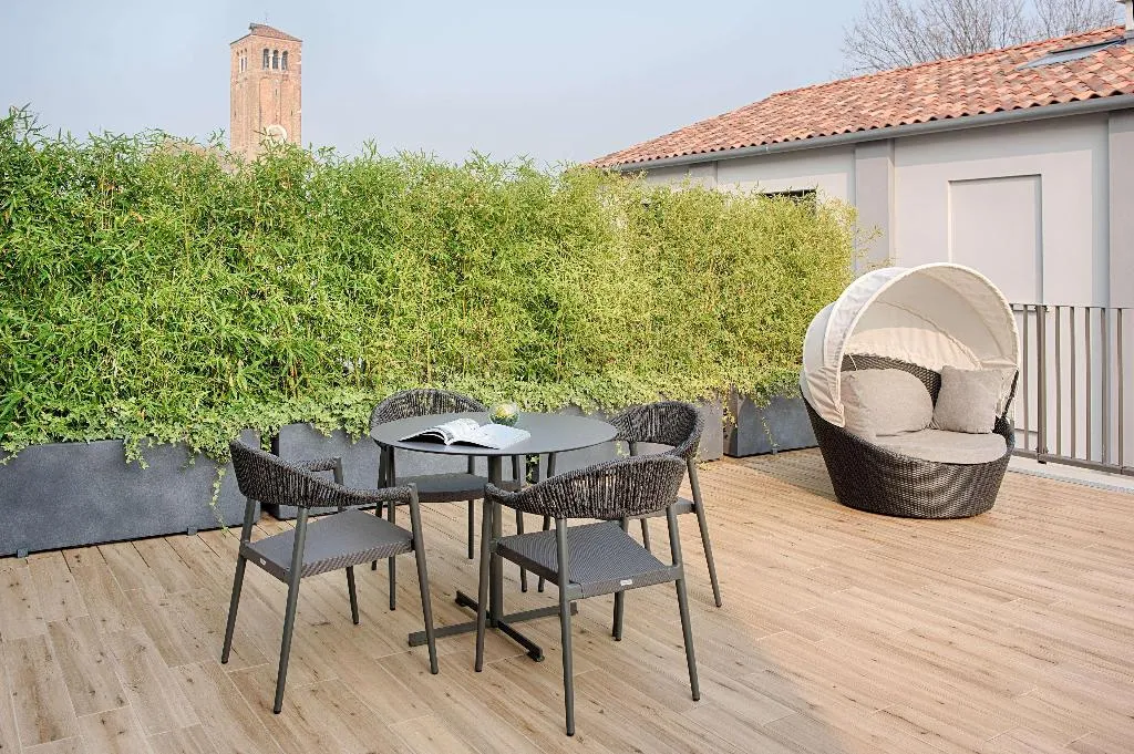 DOUBLE PREMIUM Room, NH Collection Venezia Murano Villa, Venice