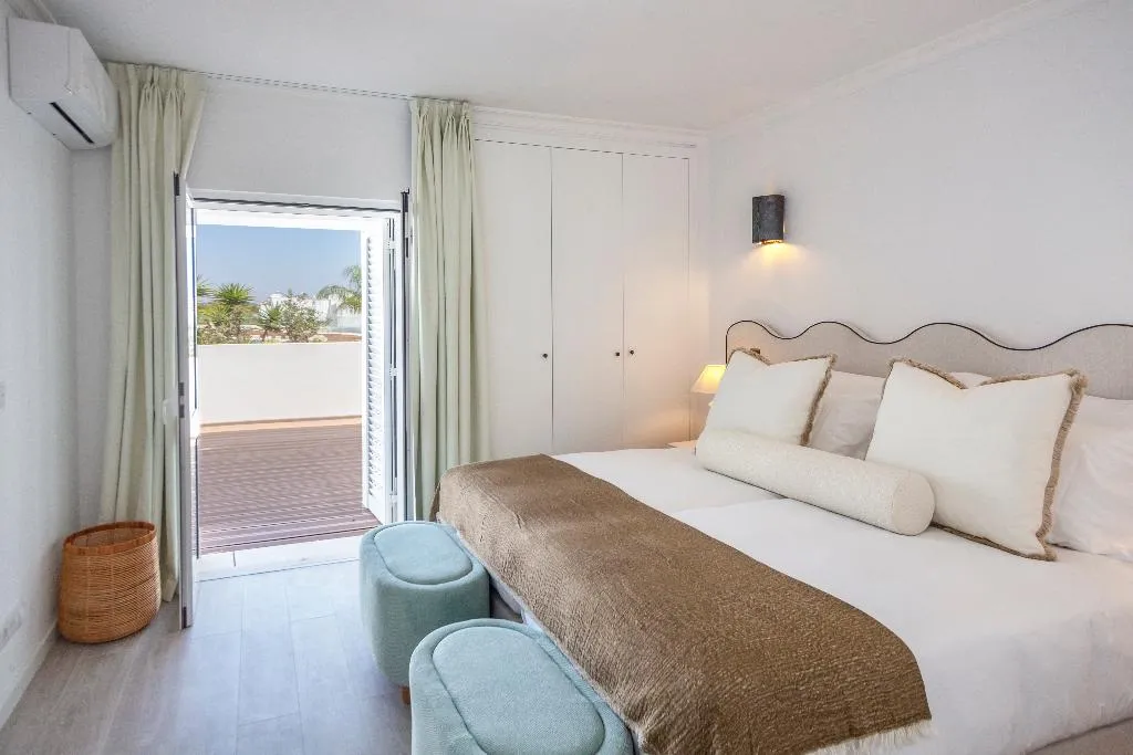 APARTMENT SEA VIEW CAPACITY 2 Room, Masana Algarve, Algarve