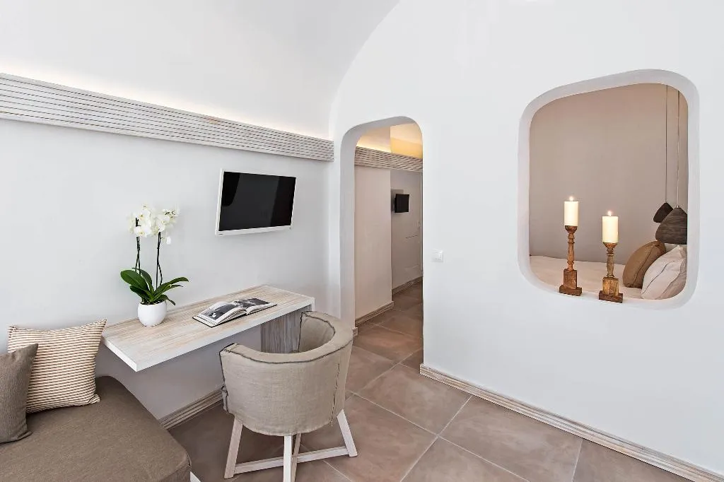 SUITE DELUXE SEA VIEW Room, Athina Luxury Suites, Santorini