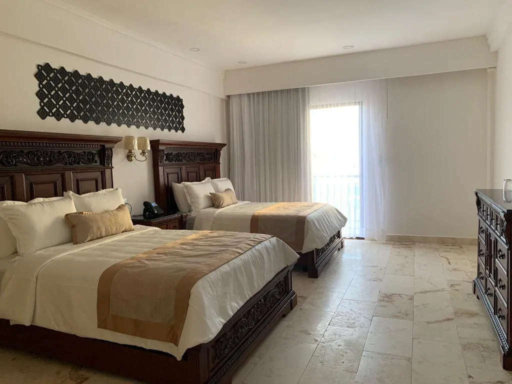 Room, Real Hispano, Cancun Area
