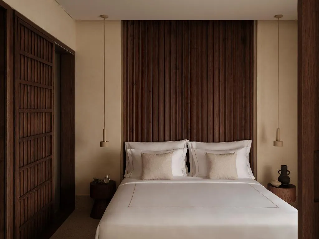 TRIPLE ONE BEDROOM Room, Enarma Suites & Spa Wellness Retreat, Santorini
