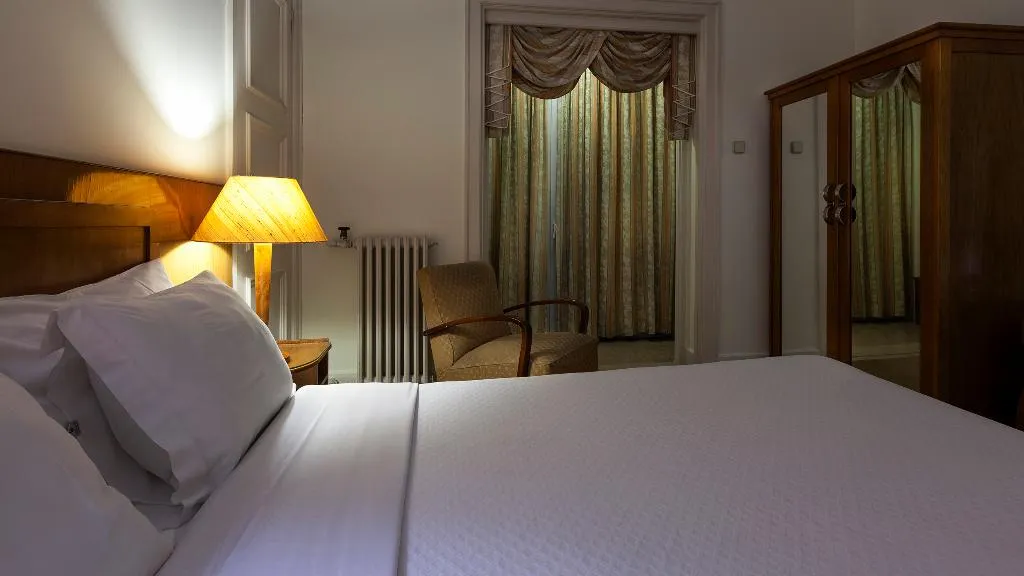 Double or Twin STANDARD Room, Astoria - Coimbra, Madeira