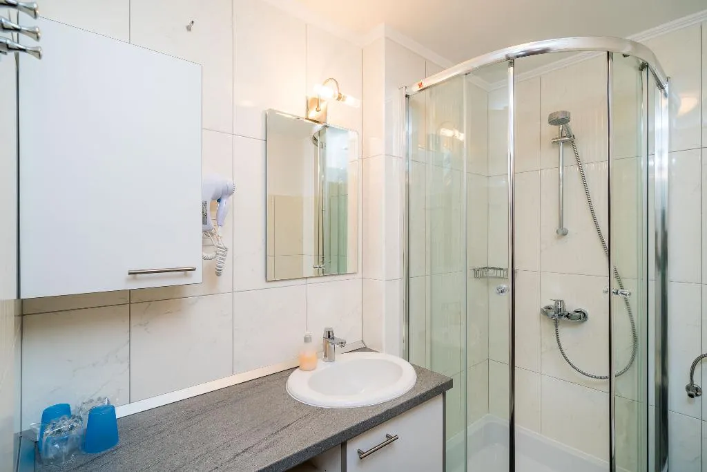APARTMENT TWO BEDROOMS WITH TERRACE Room, Villa Samba, Dubrovnik