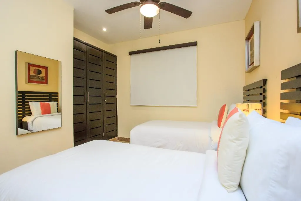 APARTMENT THREE BEDROOMS Room, El Faro Residences, Playa Del Carmen