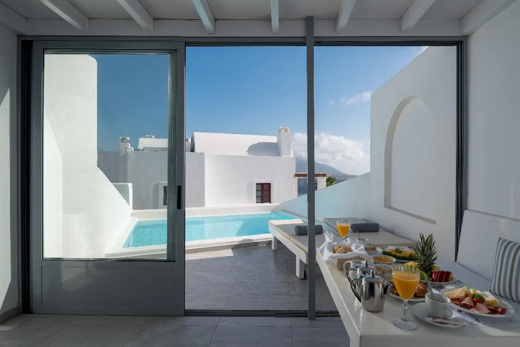 SUITE WITH PRIVATE POOL Room, Maison des Lys, Santorini